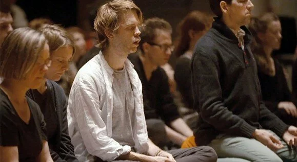 Audience member of Mindfulness opera Lost in thought